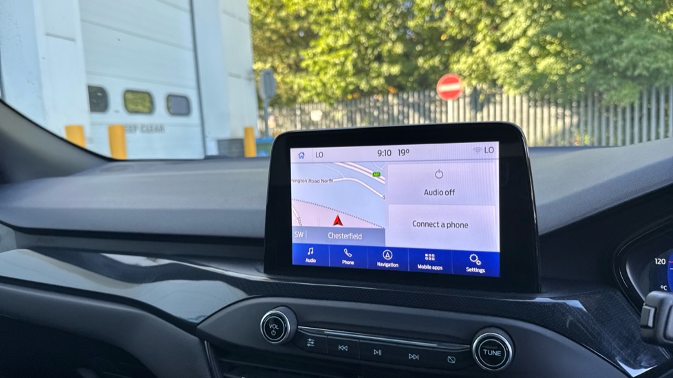 Ford Focus 1.0 EcoBoost Hybrid mHEV 155 ST-Line X Edition 5dr Petrol Hatchback - Image 12
