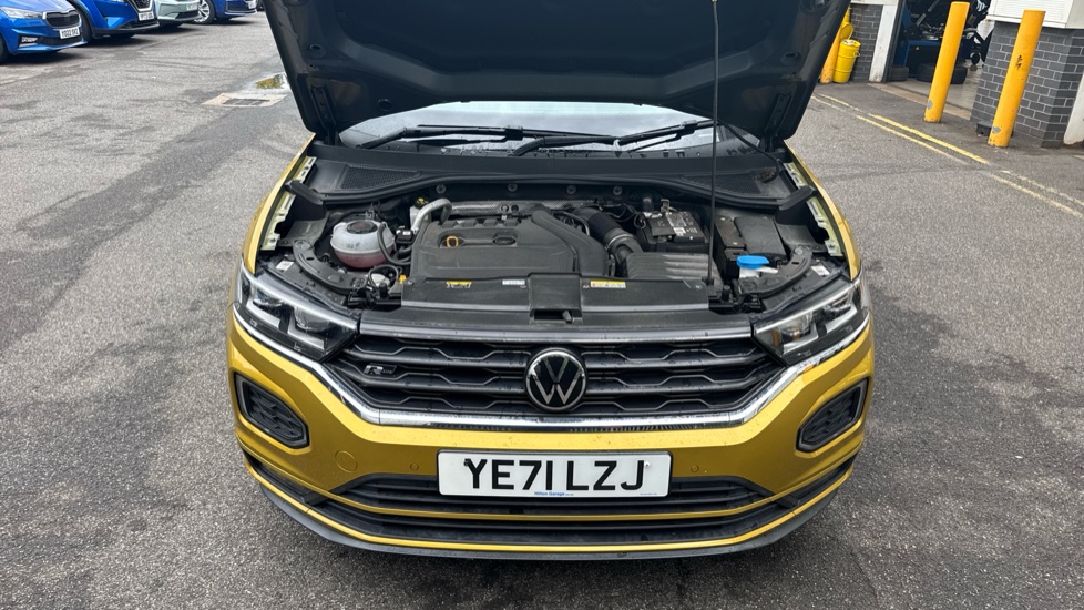 Volkswagen T-Roc 1.5 TSI EVO R-Line 5dr Petrol Hatchback - Image 8