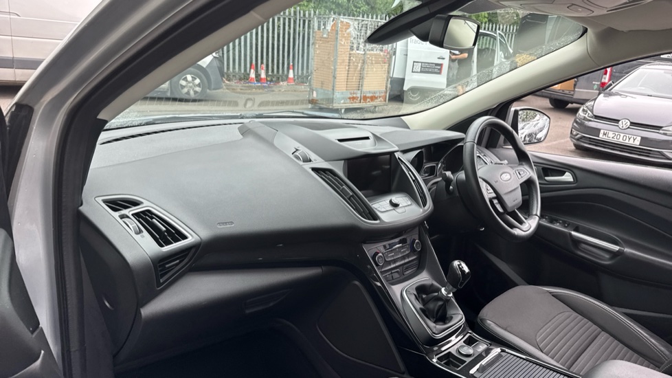 Ford Kuga 1.5 TDCi Titanium Edition 5dr 2WD Diesel Estate - Image 9