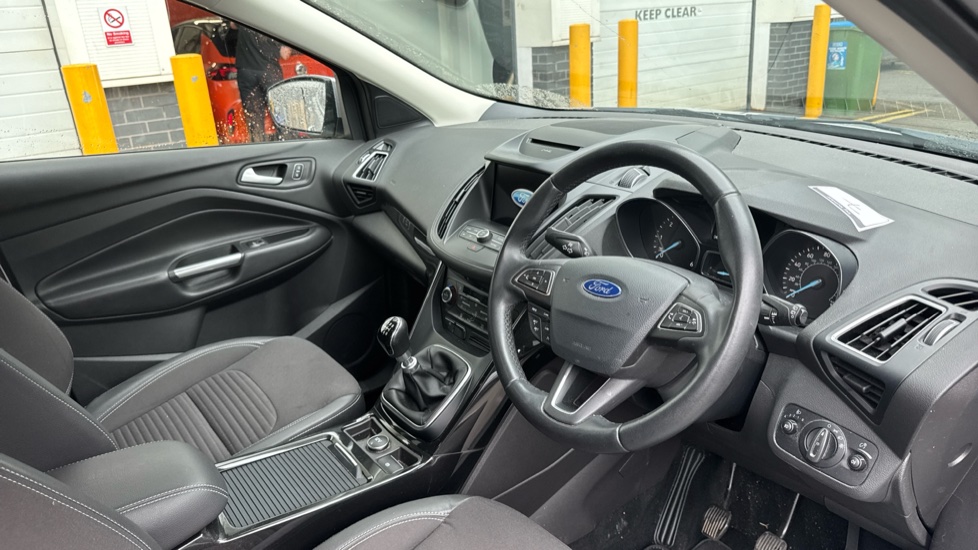 Ford Kuga 1.5 TDCi Titanium Edition 5dr 2WD Diesel Estate - Image 11