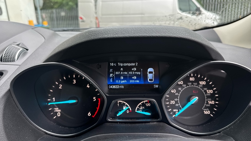 Ford Kuga 1.5 TDCi Titanium Edition 5dr 2WD Diesel Estate - Image 18