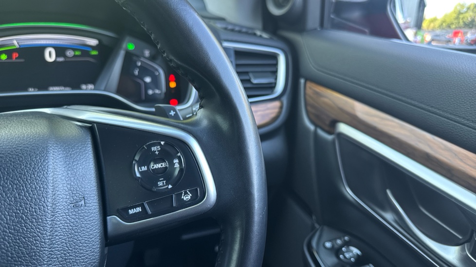Honda CR-V 2.0 i-MMD Hybrid SR 5dr eCVT Hybrid Estate - Image 24