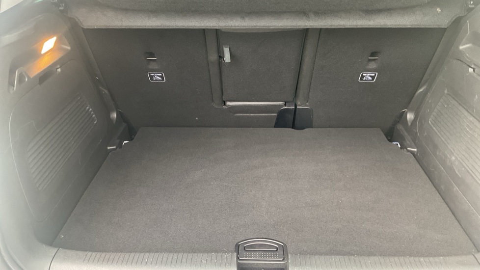 Vauxhall Crossland 1.2 Turbo Ultimate 5dr Petrol Hatchback - Image 35