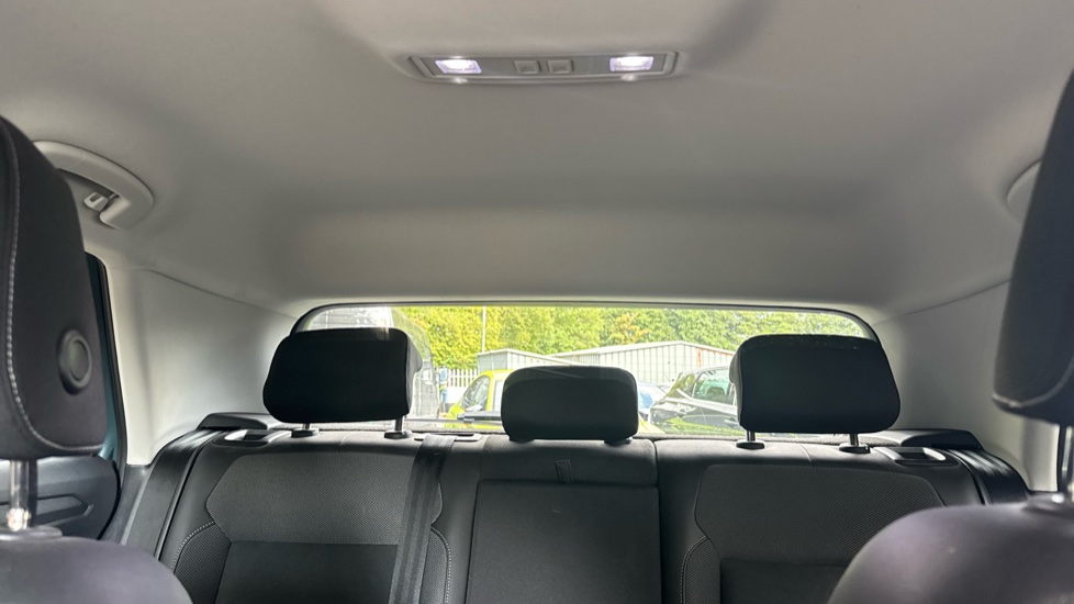Volkswagen T-Roc 1.5 TSI Style 5dr DSG Petrol Hatchback - Image 15
