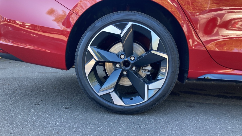 Skoda Superb 1.5 TSI iV Sportline 5dr DSG Estate - Image 5