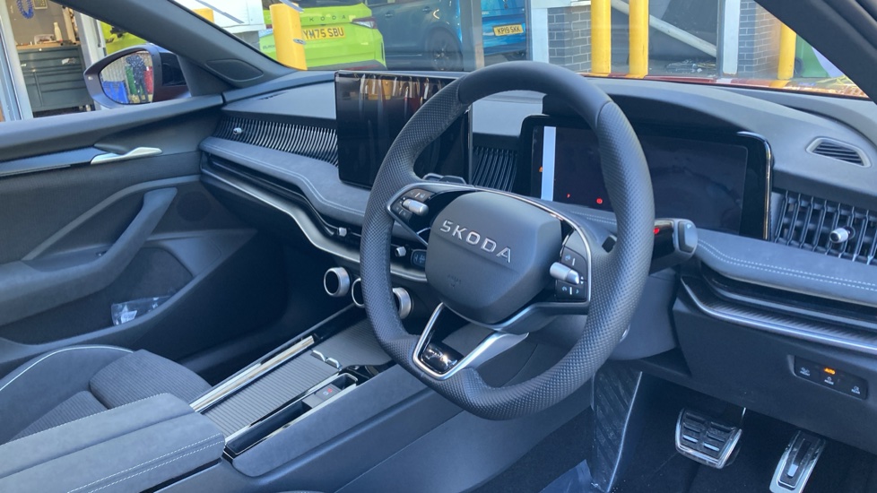 Skoda Superb 1.5 TSI iV Sportline 5dr DSG Estate - Image 6