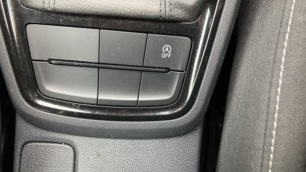 Skoda Scala 1.0 TSI 110 SE 5dr DSG Petrol Hatchback - Image 29