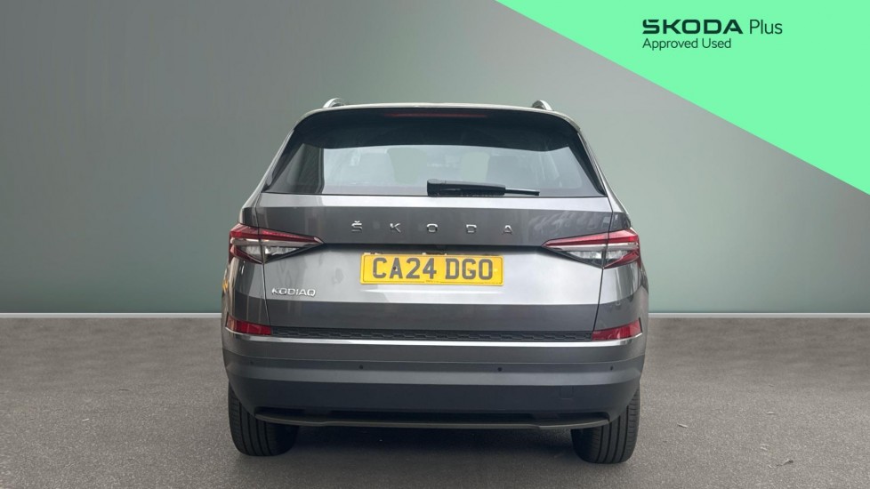 Skoda Kodiaq 1.5 TSI SE L Executive 5dr DSG [7 Seat] Petrol Estate - Image 8