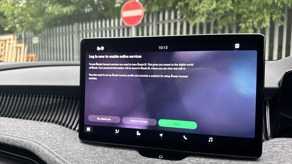 Skoda Superb 1.5 TSI e-TEC SE Technology 5dr DSG Petrol Hatchback - Image 12