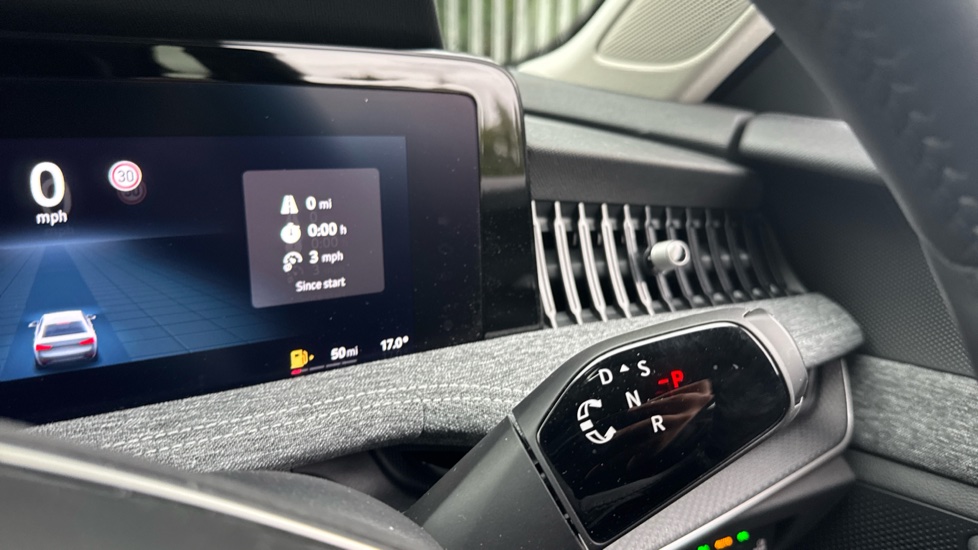 Skoda Superb 1.5 TSI e-TEC SE Technology 5dr DSG Petrol Hatchback - Image 14