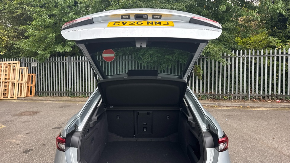 Skoda Superb 1.5 TSI e-TEC SE Technology 5dr DSG Petrol Hatchback - Image 20