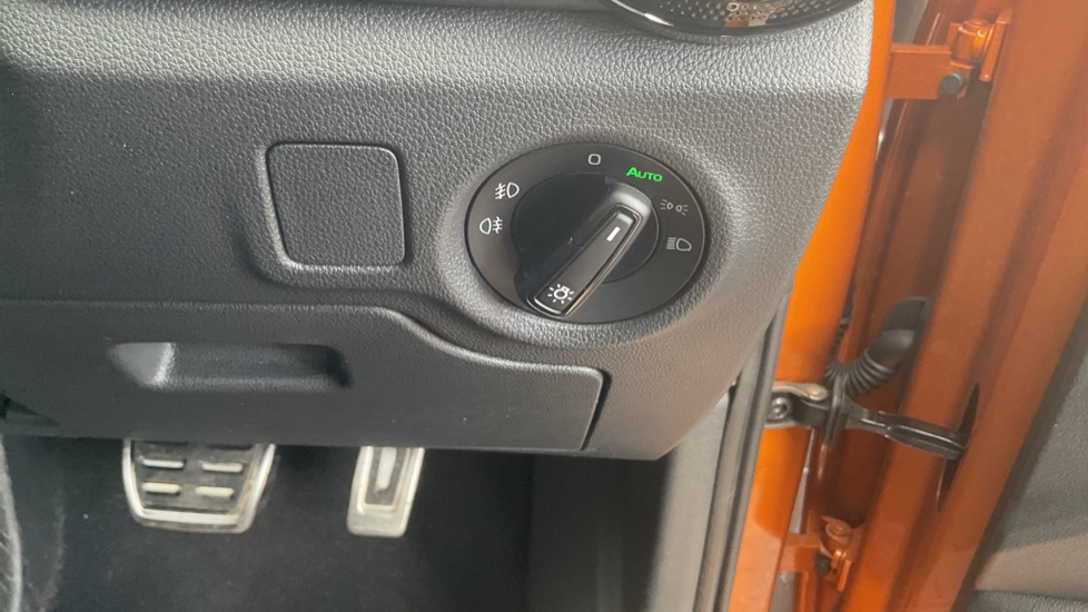 Skoda Fabia 1.5 TSI 150 Monte Carlo Edition 5dr DSG Petrol Hatchback - Image 26