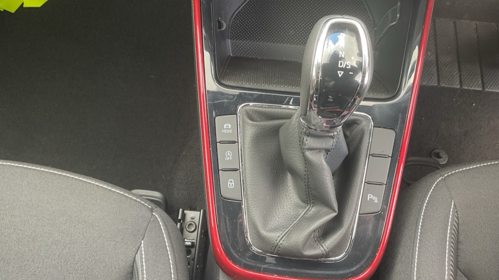 Skoda Fabia 1.5 TSI 150 Monte Carlo Edition 5dr DSG Petrol Hatchback - Image 30