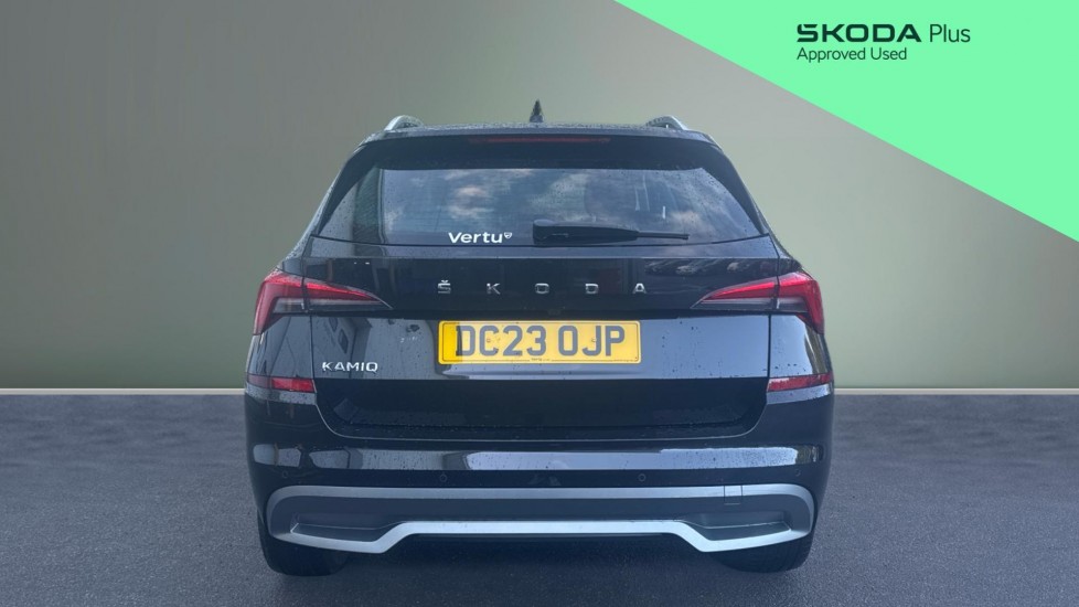 Skoda Kamiq 1.5 TSI SE L Executive 5dr DSG Petrol Hatchback - Image 8