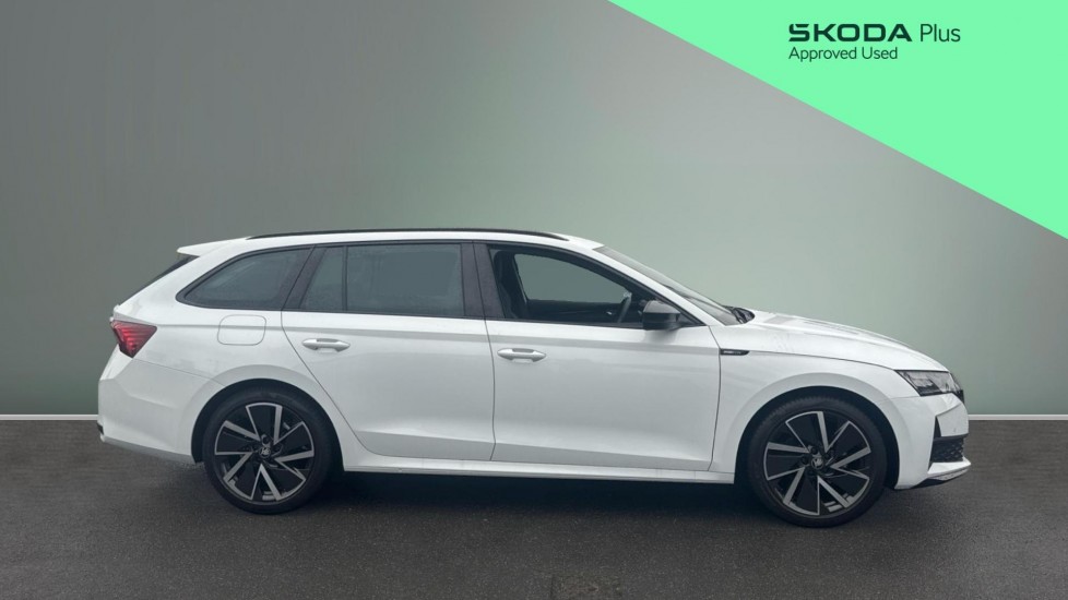 Skoda Octavia 1.5 TSI e-TEC 150 Sportline 5dr DSG Petrol Estate - Image 4
