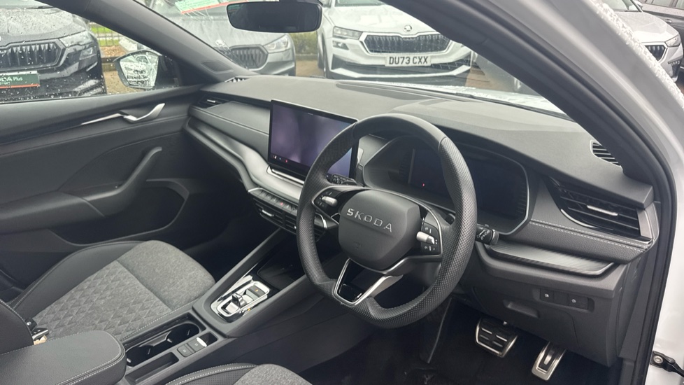 Skoda Octavia 1.5 TSI e-TEC 150 Sportline 5dr DSG Petrol Estate - Image 6