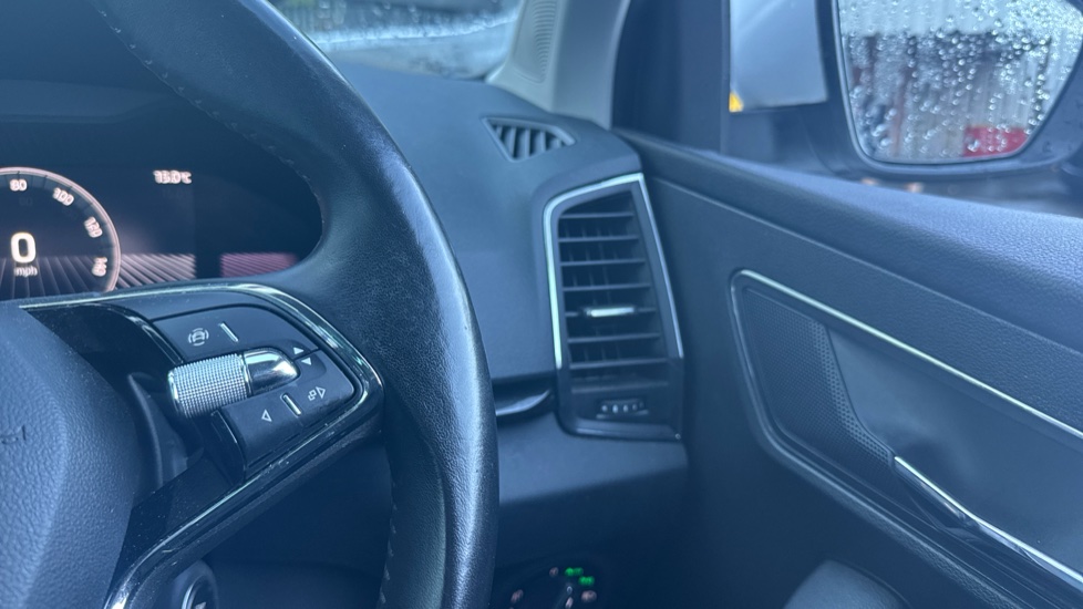 Skoda Karoq 1.5 TSI SE L 5dr Petrol Estate - Image 18