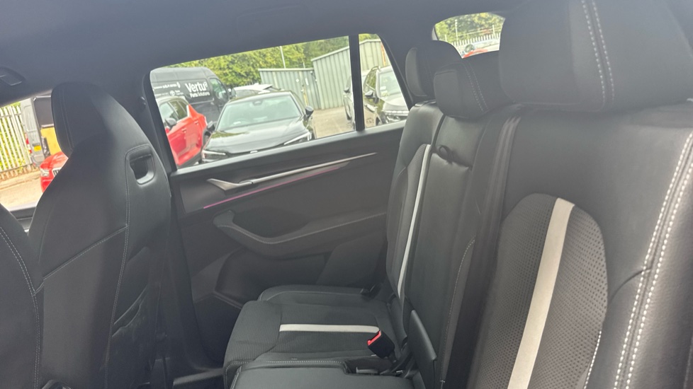 Skoda Kodiaq 1.5 TSI e-TEC SportLine 5dr DSG [7 Seat] Petrol Estate - Image 16
