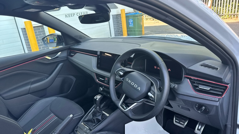 Skoda Kamiq 1.0 TSI Monte Carlo Edition 5dr DSG Petrol Hatchback - Image 6
