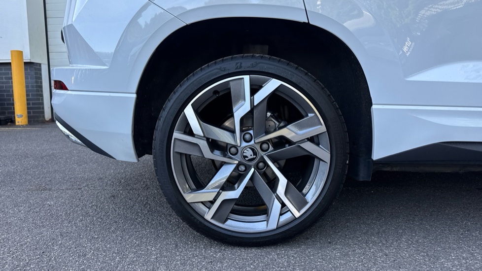 Skoda Karoq 1.5 TSI Sportline Edition 5dr DSG Petrol Estate - Image 5