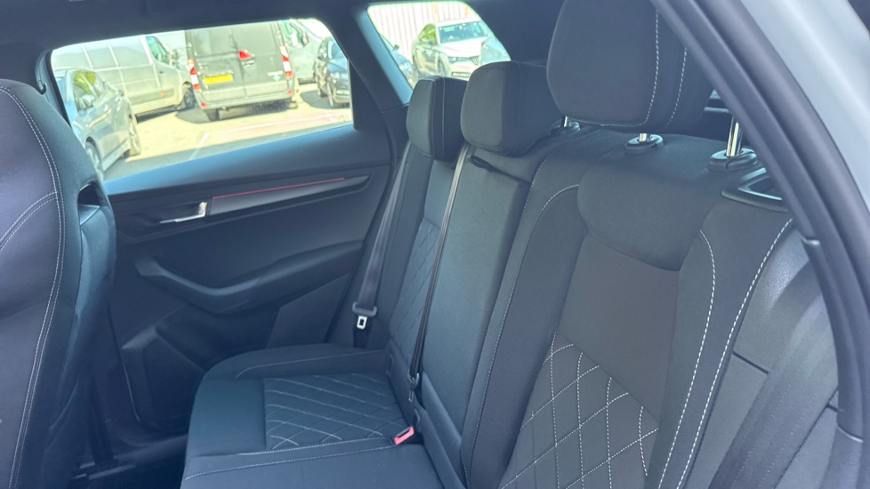 Skoda Karoq 1.5 TSI Sportline Edition 5dr DSG Petrol Estate - Image 16