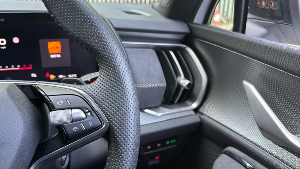 Skoda Kodiaq 1.5 TSI e-TEC SportLine 5dr DSG [7 Seat] Petrol Estate - Image 18