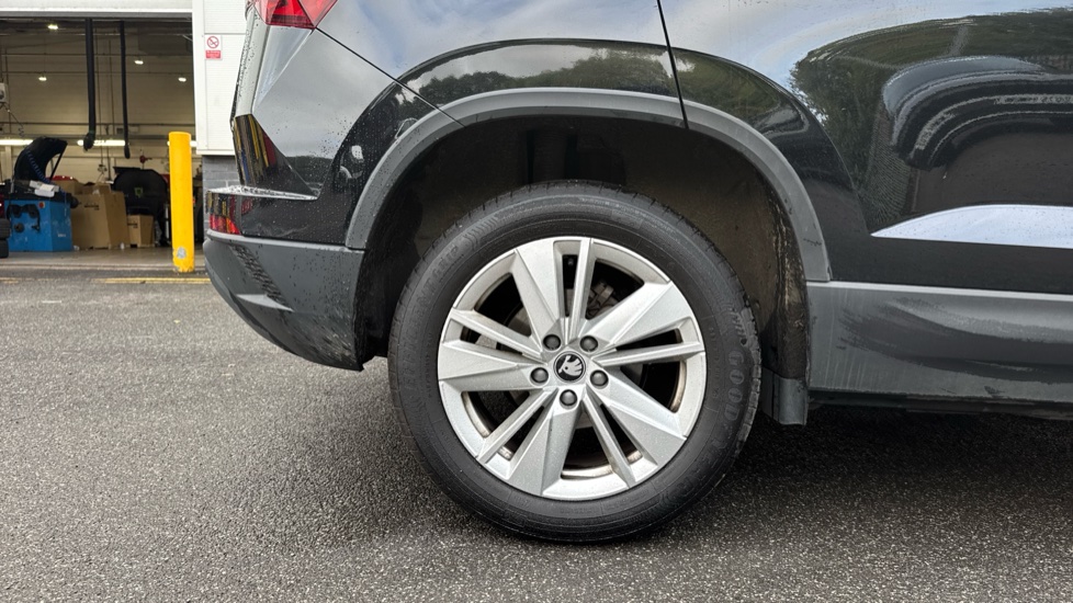 Skoda Karoq 1.5 TSI SE Edition 5dr DSG Petrol Estate - Image 5
