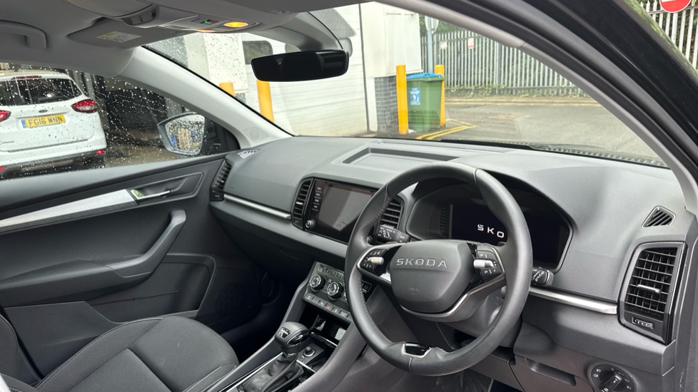 Skoda Karoq 1.5 TSI SE Edition 5dr DSG Petrol Estate - Image 6