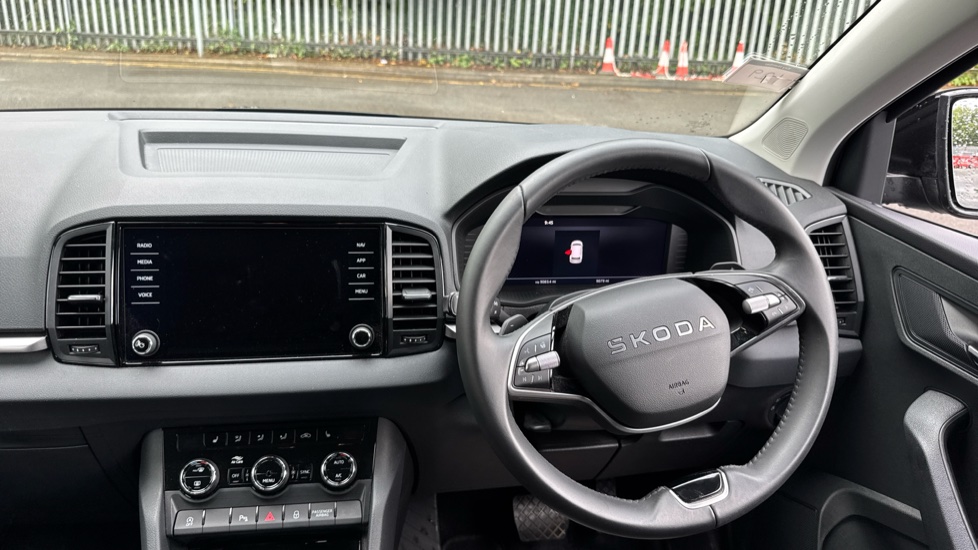 Skoda Karoq 1.5 TSI SE Edition 5dr DSG Petrol Estate - Image 10