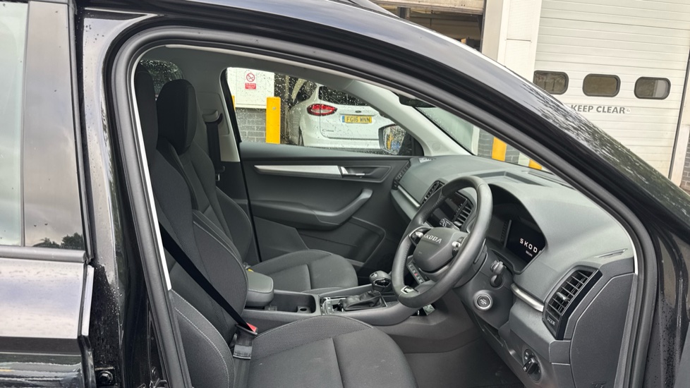 Skoda Karoq 1.5 TSI SE Edition 5dr DSG Petrol Estate - Image 15