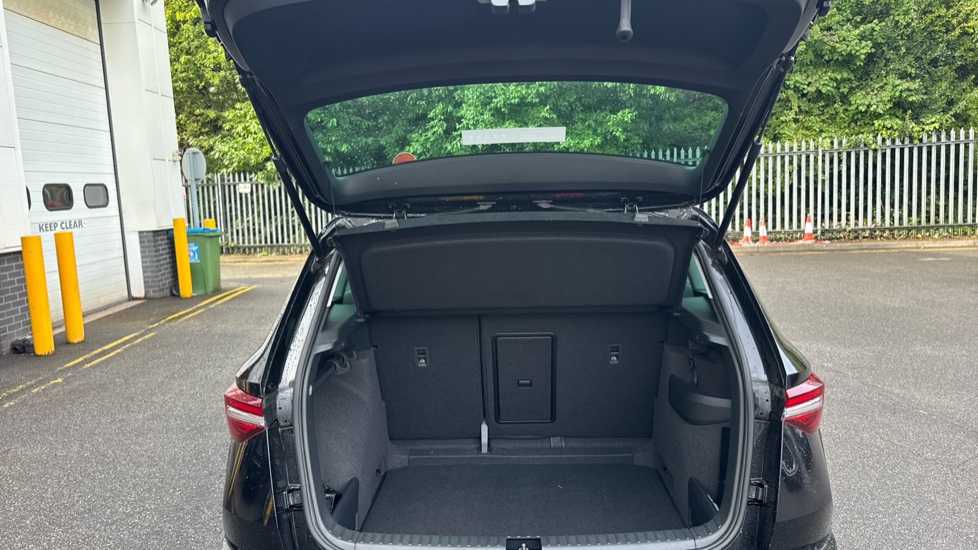 Skoda Karoq 1.5 TSI SE Edition 5dr DSG Petrol Estate - Image 20
