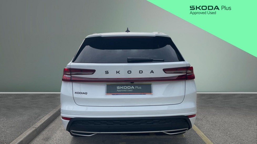 Skoda Kodiaq 1.5 TSI e-TEC SportLine 5dr DSG [7 Seat] Petrol Estate - Image 8