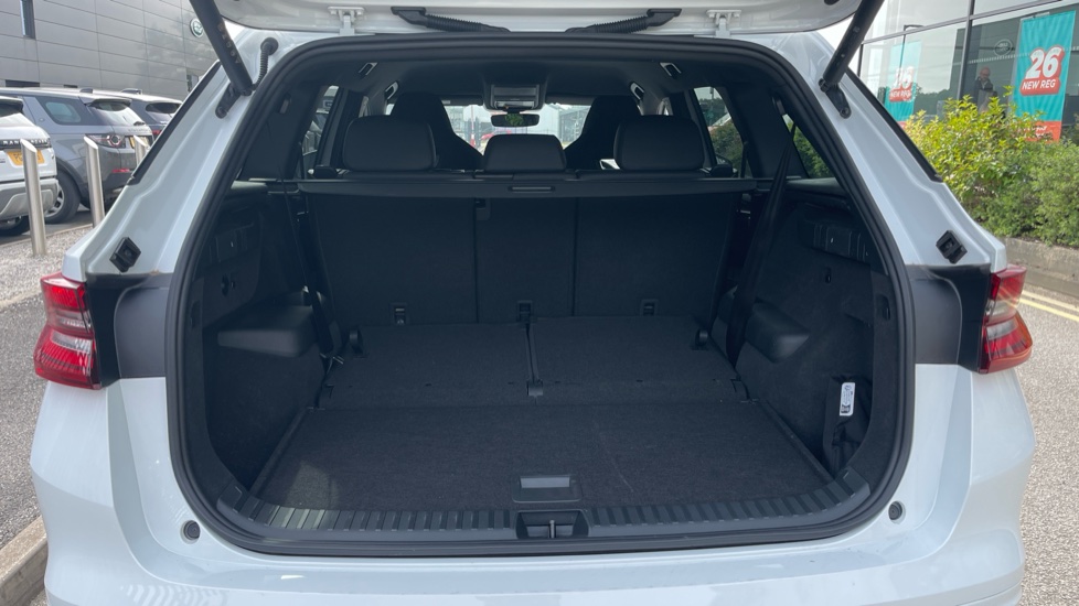Skoda Kodiaq 1.5 TSI e-TEC SportLine 5dr DSG [7 Seat] Petrol Estate - Image 20