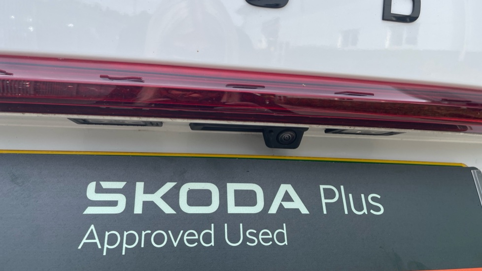 Skoda Kodiaq 1.5 TSI e-TEC SportLine 5dr DSG [7 Seat] Petrol Estate - Image 25