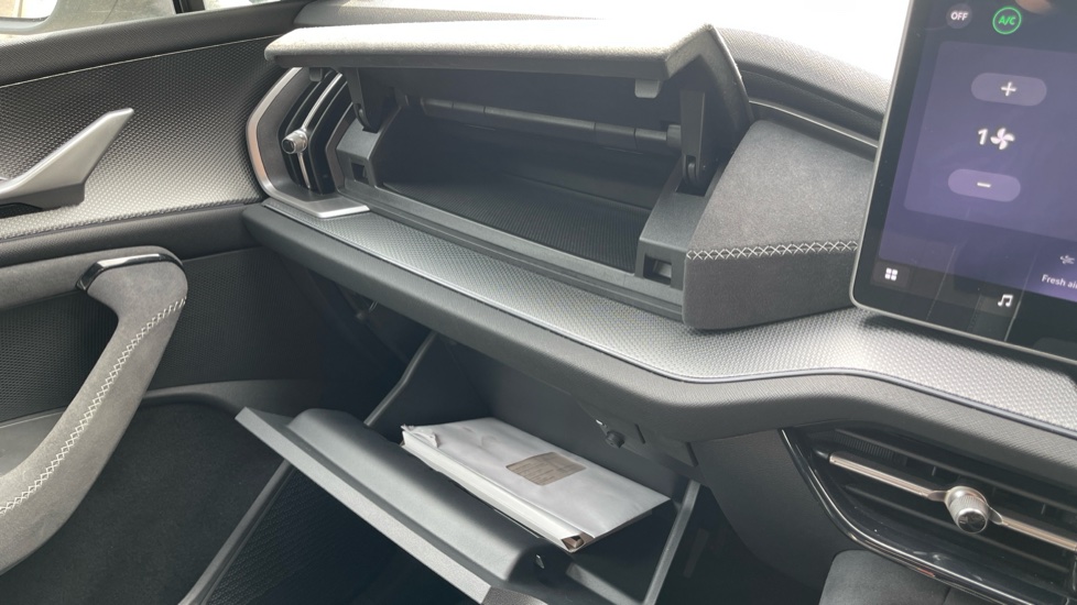 Skoda Kodiaq 1.5 TSI e-TEC SportLine 5dr DSG [7 Seat] Petrol Estate - Image 40
