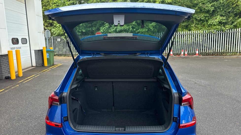 Skoda Kamiq 1.5 TSI Monte Carlo Edition 5dr DSG Petrol Hatchback - Image 20