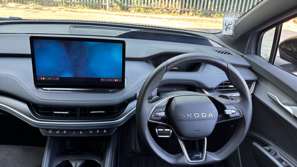 Skoda Enyaq 210kW 85x Sportline 82kWh 4x4 5dr Auto Electric Estate - Image 10