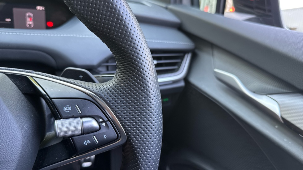 Skoda Enyaq 210kW 85x Sportline 82kWh 4x4 5dr Auto Electric Estate - Image 18