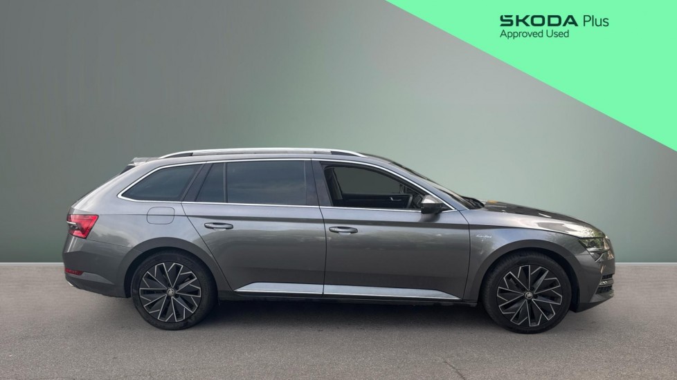Skoda Superb 2.0 TSI 280 Laurin + Klement 4x4 5dr DSG Petrol Estate - Image 4