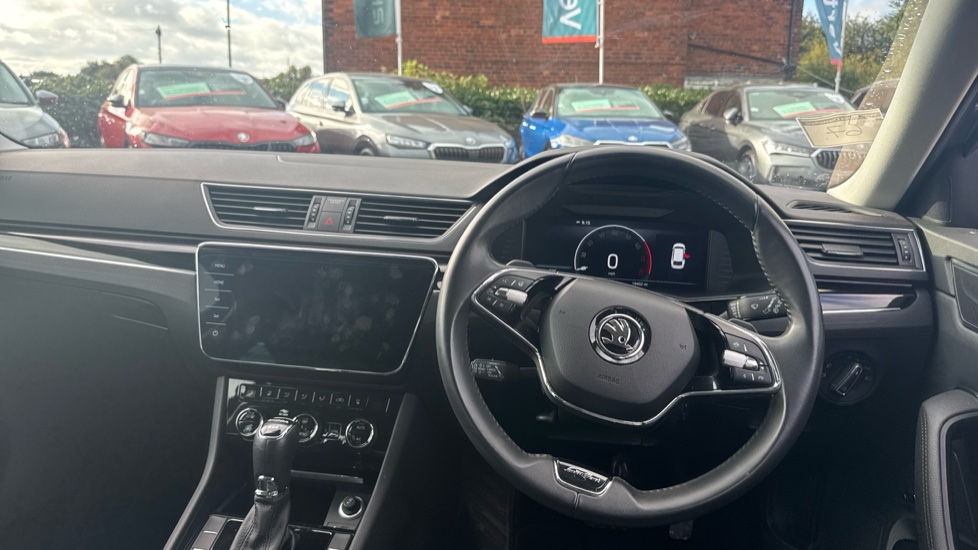Skoda Superb 2.0 TSI 280 Laurin + Klement 4x4 5dr DSG Petrol Estate - Image 10