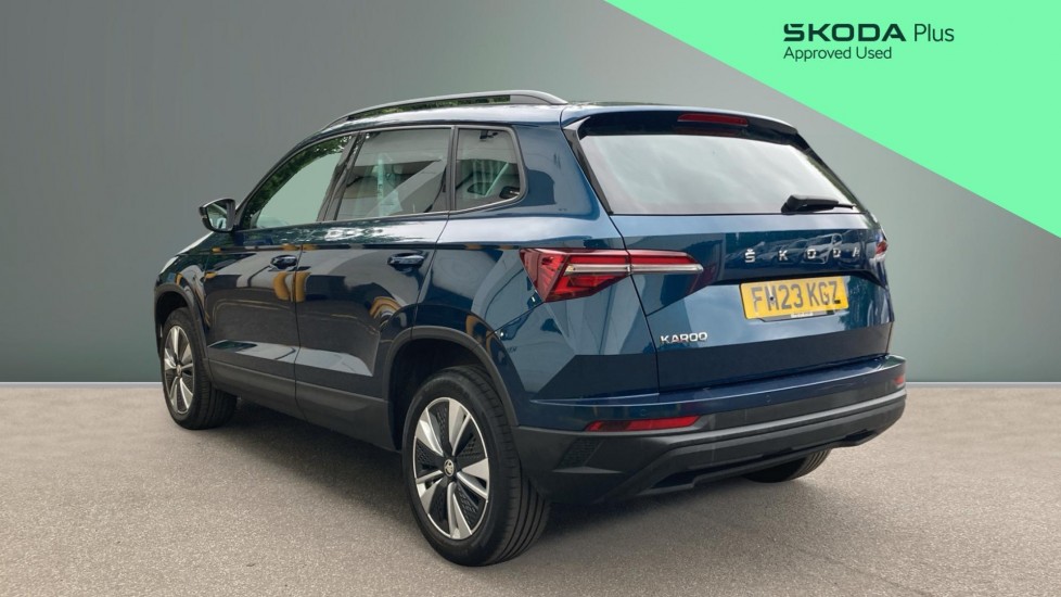 Skoda Karoq 1.0 TSI SE Drive 5dr Petrol Estate - Image 3