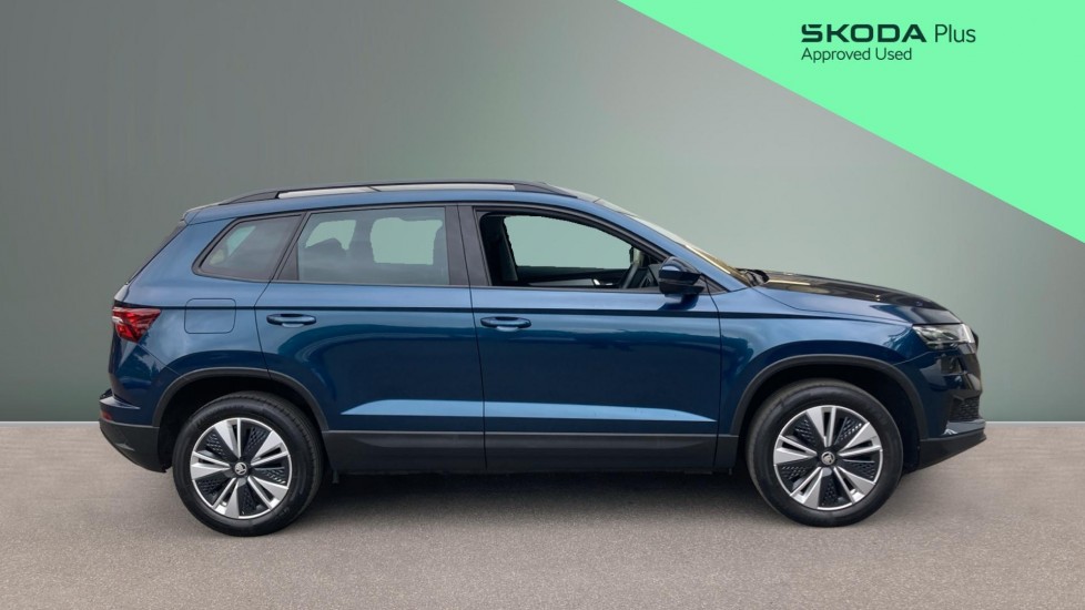 Skoda Karoq 1.0 TSI SE Drive 5dr Petrol Estate - Image 4