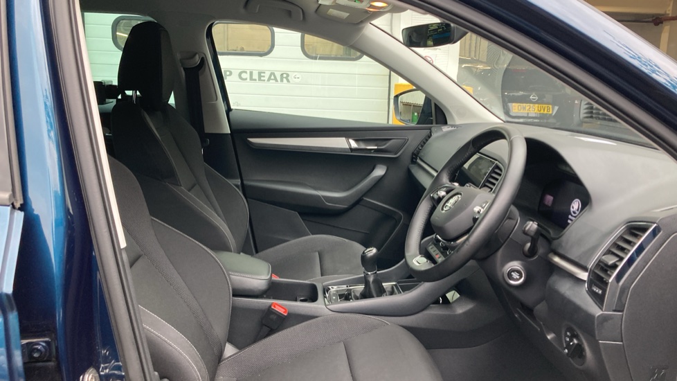 Skoda Karoq 1.0 TSI SE Drive 5dr Petrol Estate - Image 15