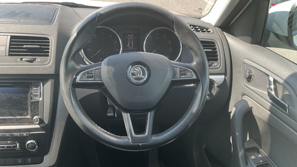 Skoda Yeti 1.2 TSI 110 SE 5dr Petrol Estate - Image 10
