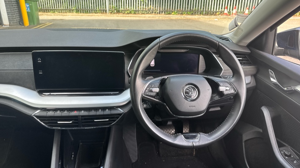 Skoda Octavia 2.0 TDI 150 SE L First Edition 5dr DSG Diesel Estate - Image 10