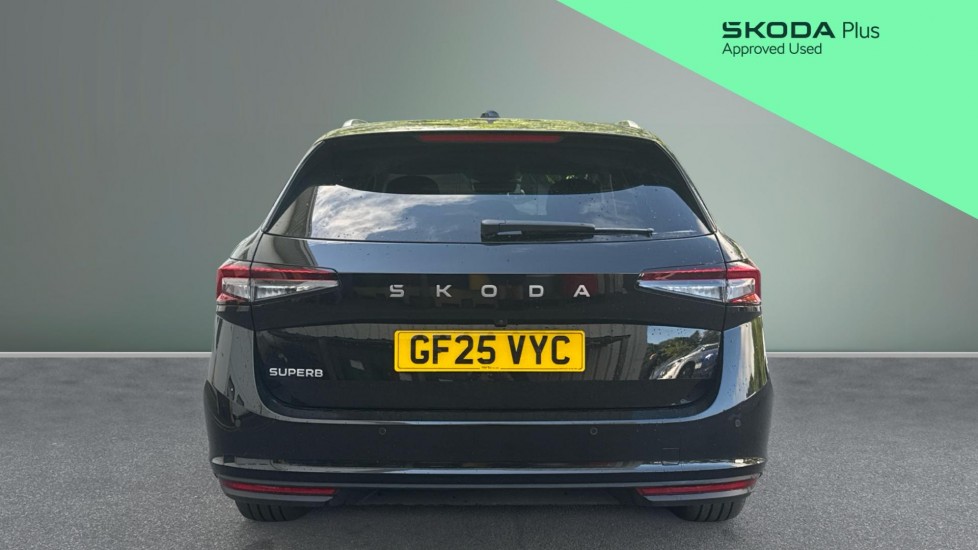 Skoda Superb 2.0 TDI SE Technology 5dr DSG Diesel Estate - Image 8