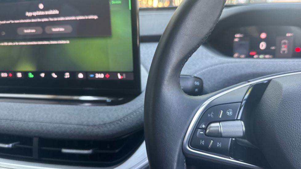 Skoda Enyaq 210kW 85 Edition 82kWh 5dr Auto Electric - Image 17