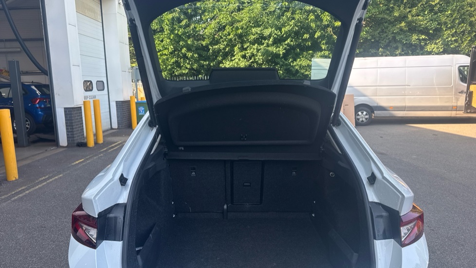 Skoda Enyaq 210kW 85 Edition 82kWh 5dr Auto Electric - Image 20