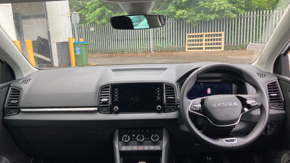 Skoda Karoq 1.0 TSI 116 SE Edition 5dr Petrol Estate - Image 9