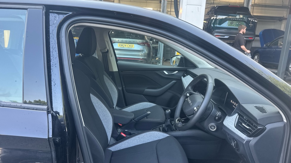 Skoda Scala 1.0 TSI 116 SE Edition 5dr Petrol Hatchback - Image 15